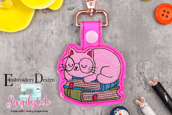 Cat ITH Snap Tab: A Designer’s Review for Boutique Apparel